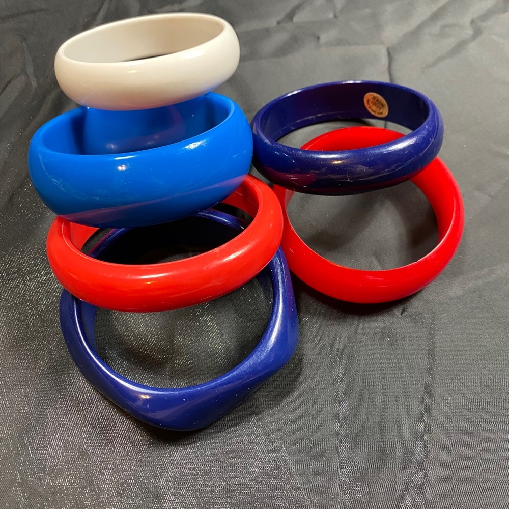 Vintage Set of Bangle Bracelets